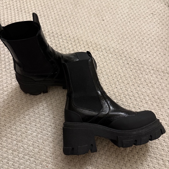 Ganni Boots size 37 - Picture 3 of 5